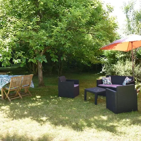 Hautes Pyrenees Les Roses Dadour *