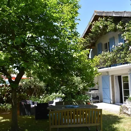 Hautes Pyrenees Les Roses Dadour Holiday home *
